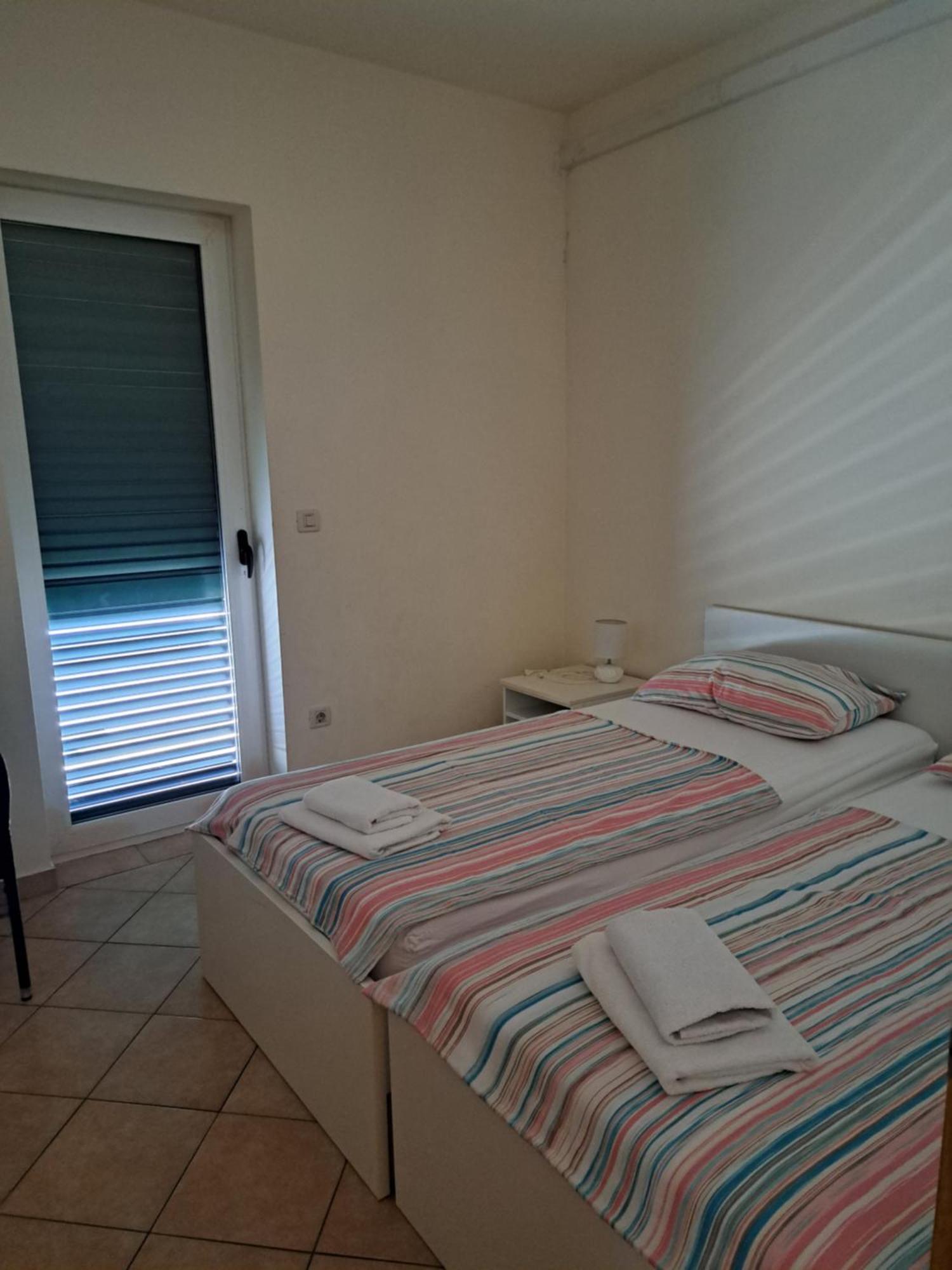 Sita Apartmani Lokva Rogoznica Zimmer foto