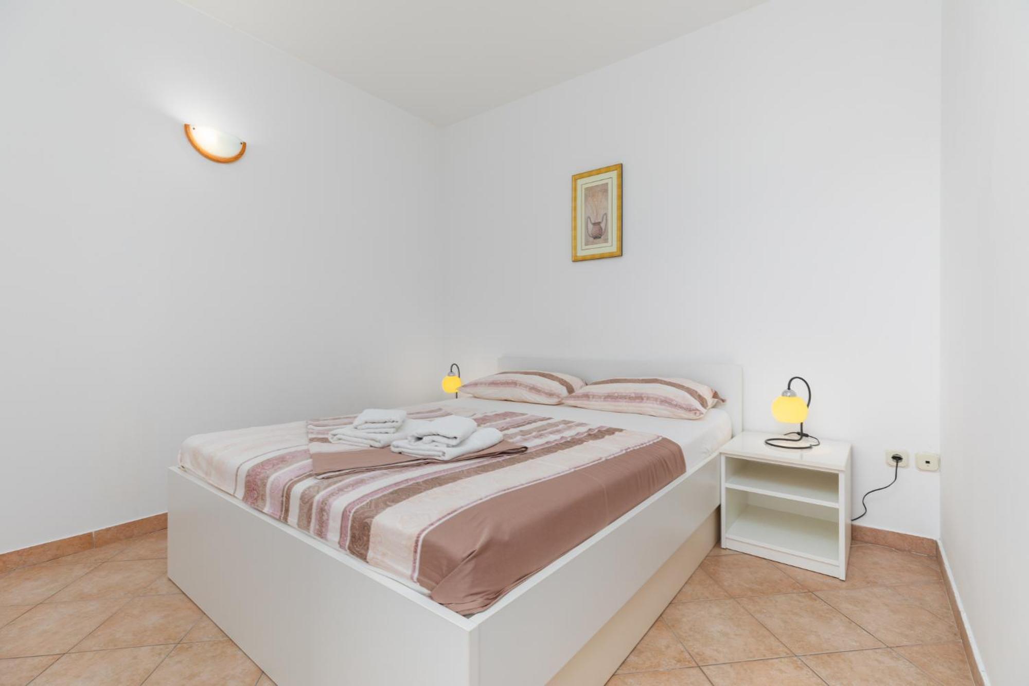 Sita Apartmani Lokva Rogoznica Exterior foto