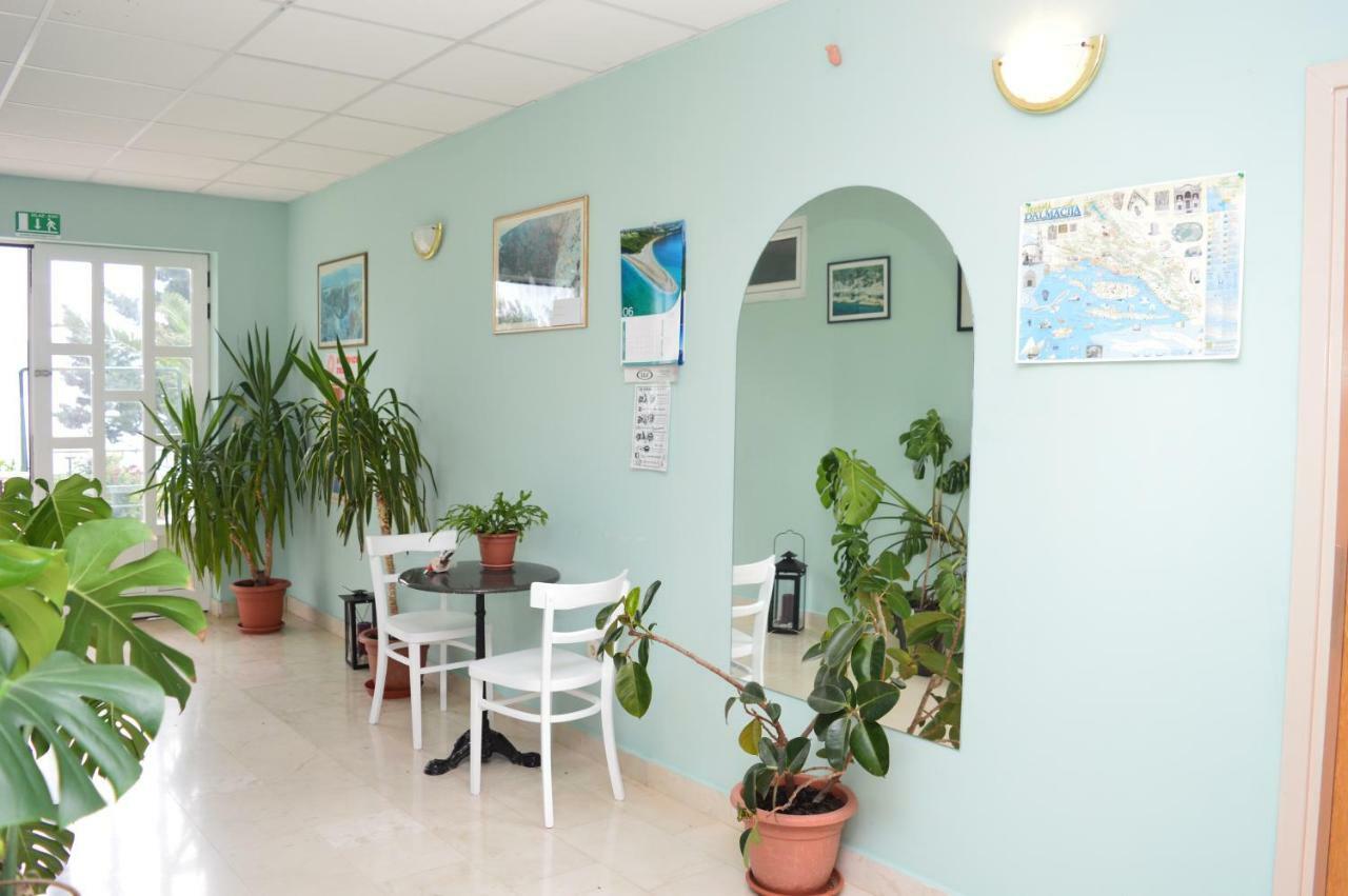 Sita Apartmani Lokva Rogoznica Exterior foto